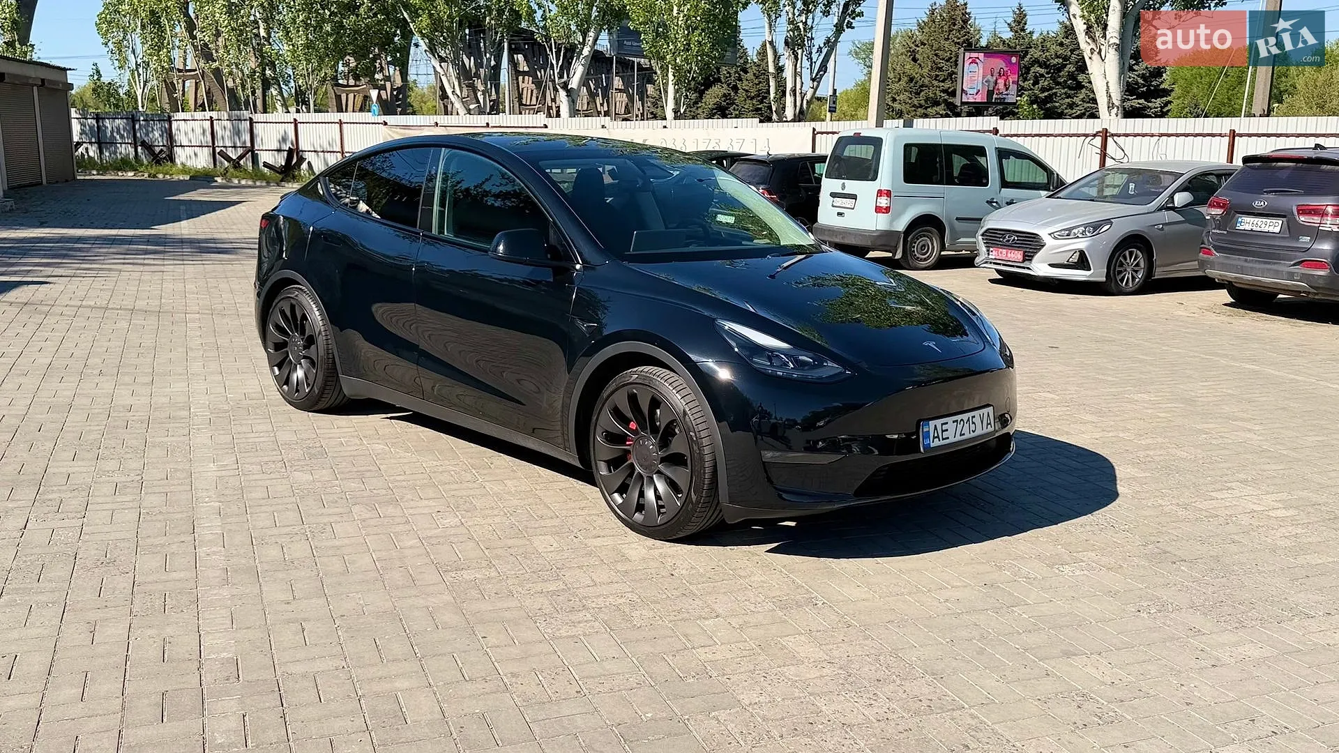 2024 Tesla Model Y - мініатюра 20