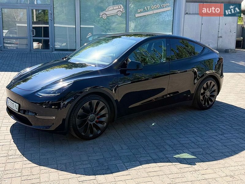 Tesla Model Y 2024 Tesla Model Y 2024