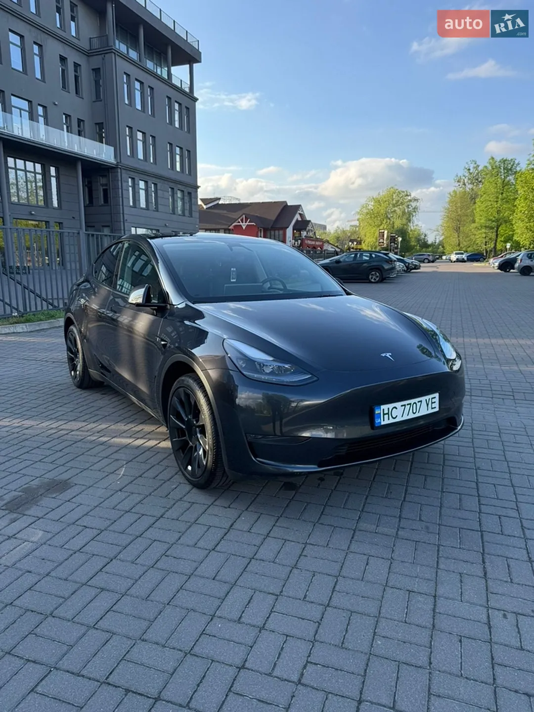 2024 Tesla Model Y - мініатюра 29