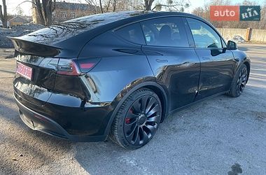 Позашляховик / Кросовер Tesla Model Y 2024 в Рівному