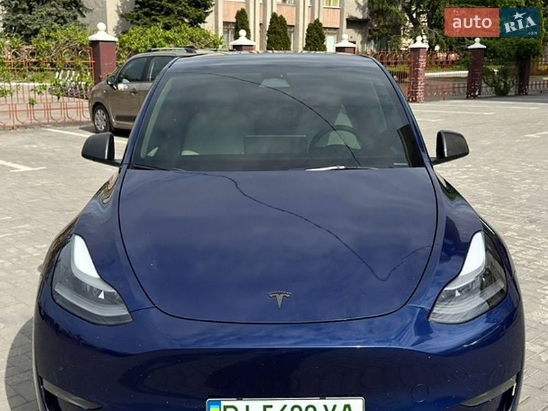 Внедорожник / Кроссовер Tesla Model Y 2022 в Кременчуге