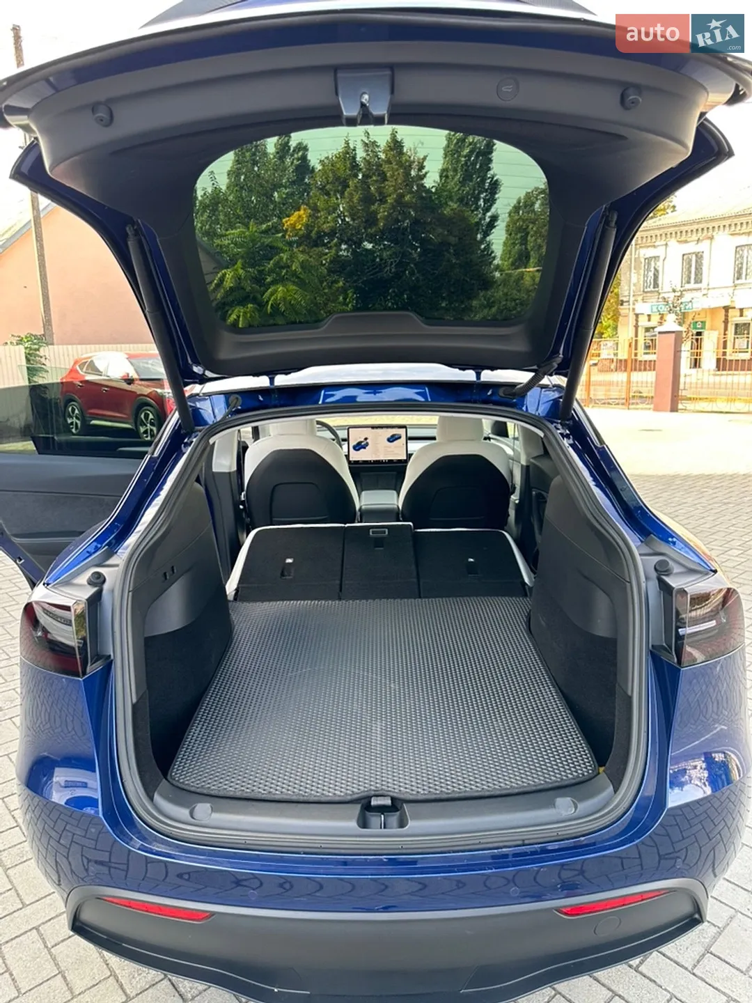 2022 Tesla Model Y - мініатюра 12