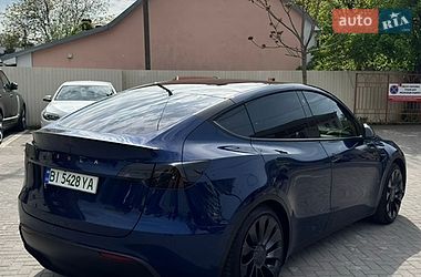 Внедорожник / Кроссовер Tesla Model Y 2022 в Кременчуге
