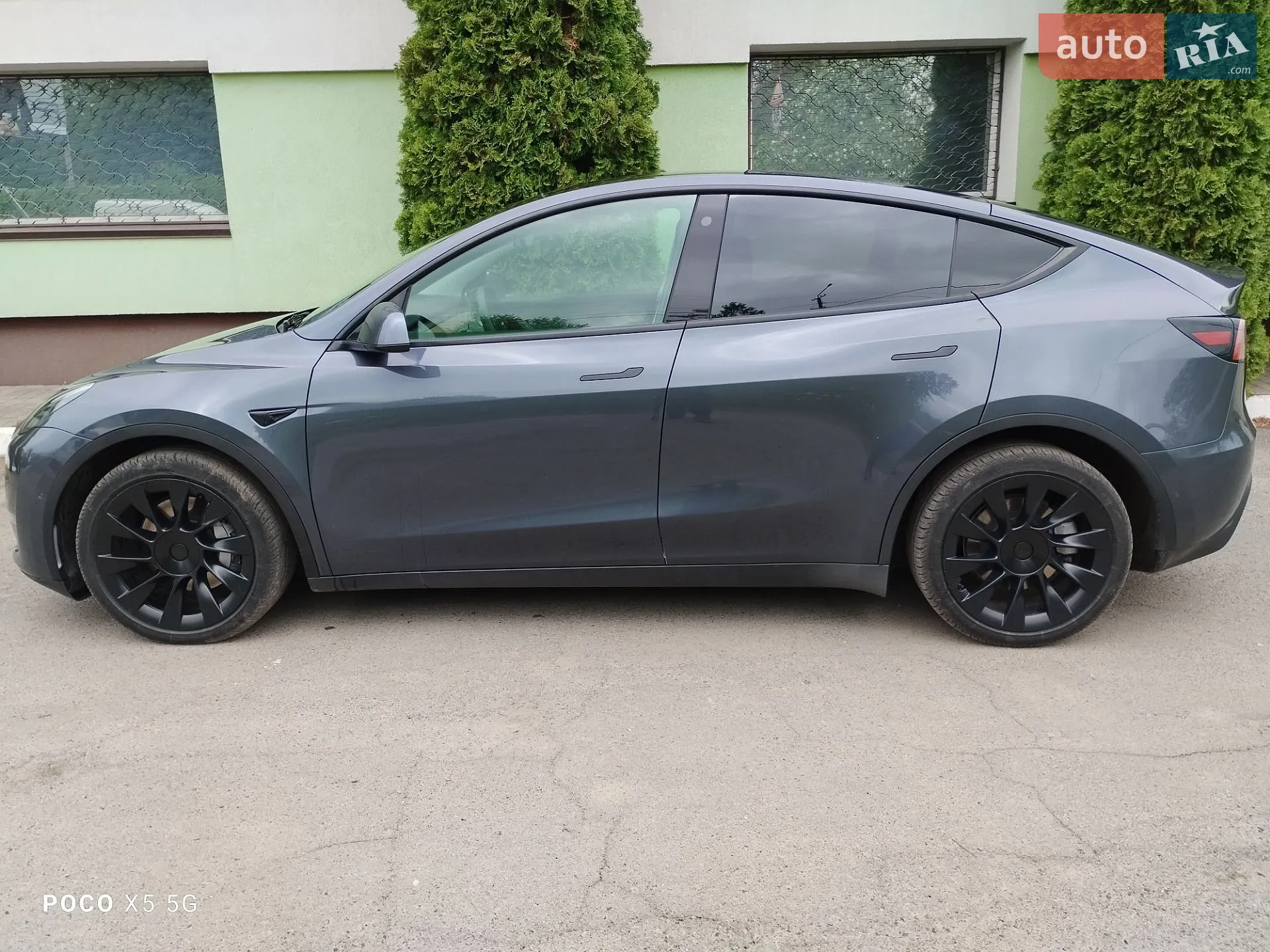 2021 Tesla Model Y - мініатюра 3