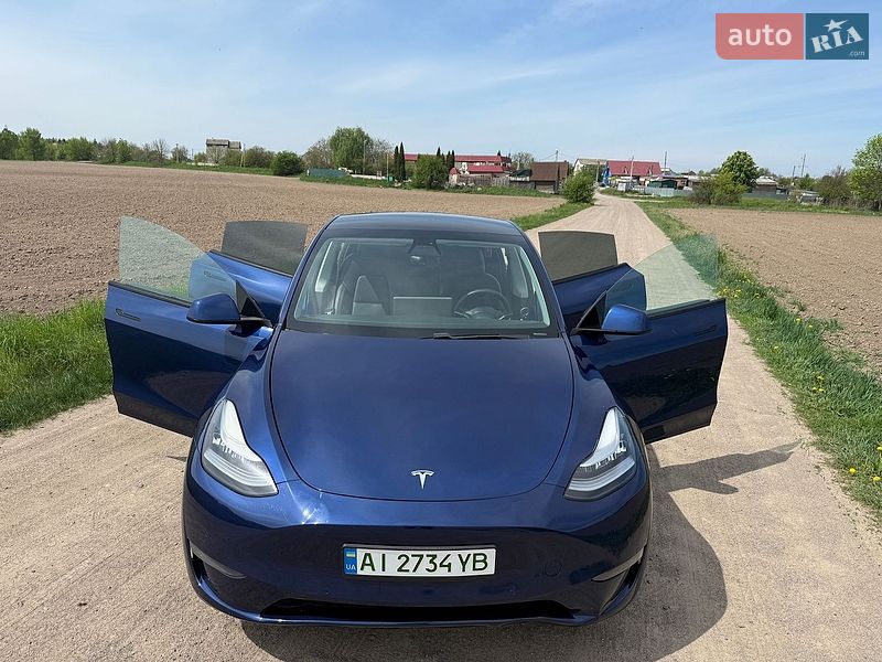 Внедорожник / Кроссовер Tesla Model Y 2020 в Фастове