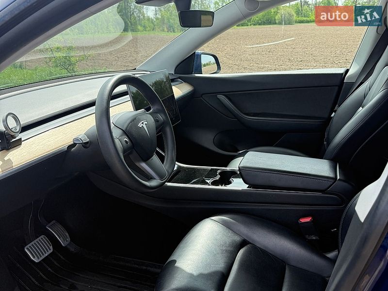 Внедорожник / Кроссовер Tesla Model Y 2020 в Фастове