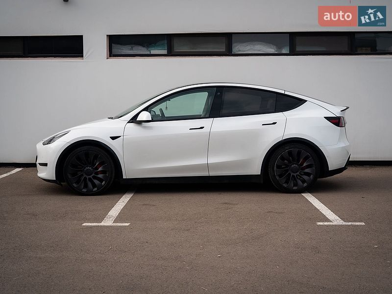 Позашляховик / Кросовер Tesla Model Y 2020 в Хмельницькому