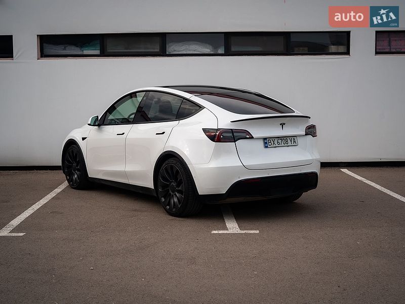 Позашляховик / Кросовер Tesla Model Y 2020 в Хмельницькому