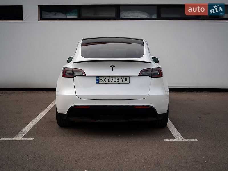 Позашляховик / Кросовер Tesla Model Y 2020 в Хмельницькому