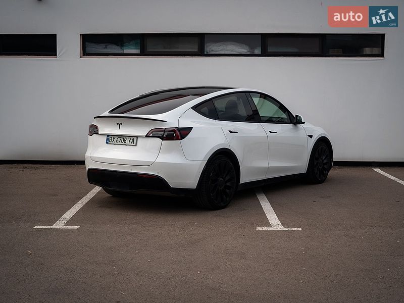Позашляховик / Кросовер Tesla Model Y 2020 в Хмельницькому