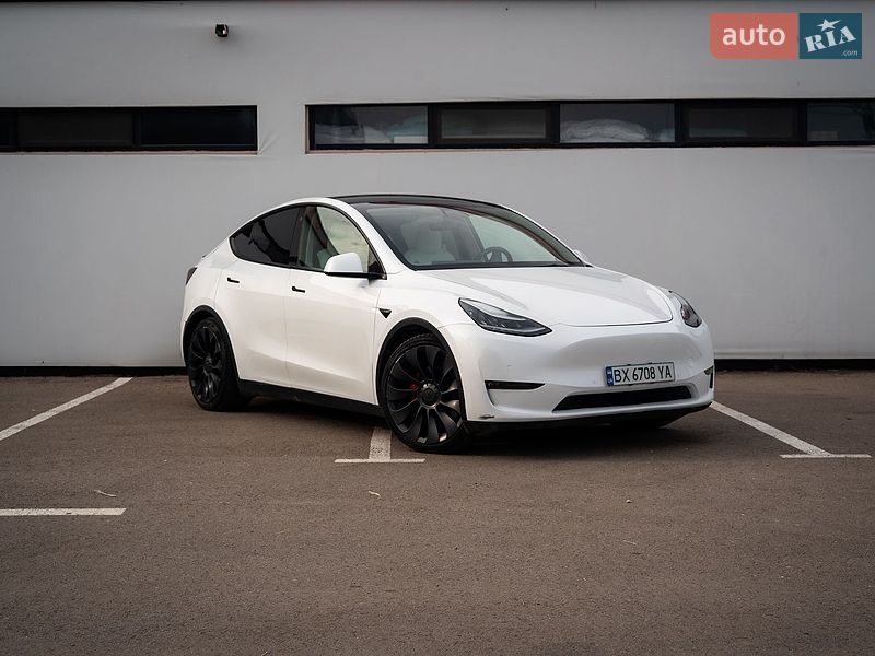 Позашляховик / Кросовер Tesla Model Y 2020 в Хмельницькому
