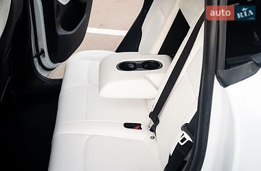 Внедорожник / Кроссовер Tesla Model Y 2020 в Хмельницком