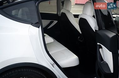Внедорожник / Кроссовер Tesla Model Y 2020 в Хмельницком