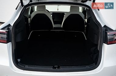 Внедорожник / Кроссовер Tesla Model Y 2020 в Хмельницком