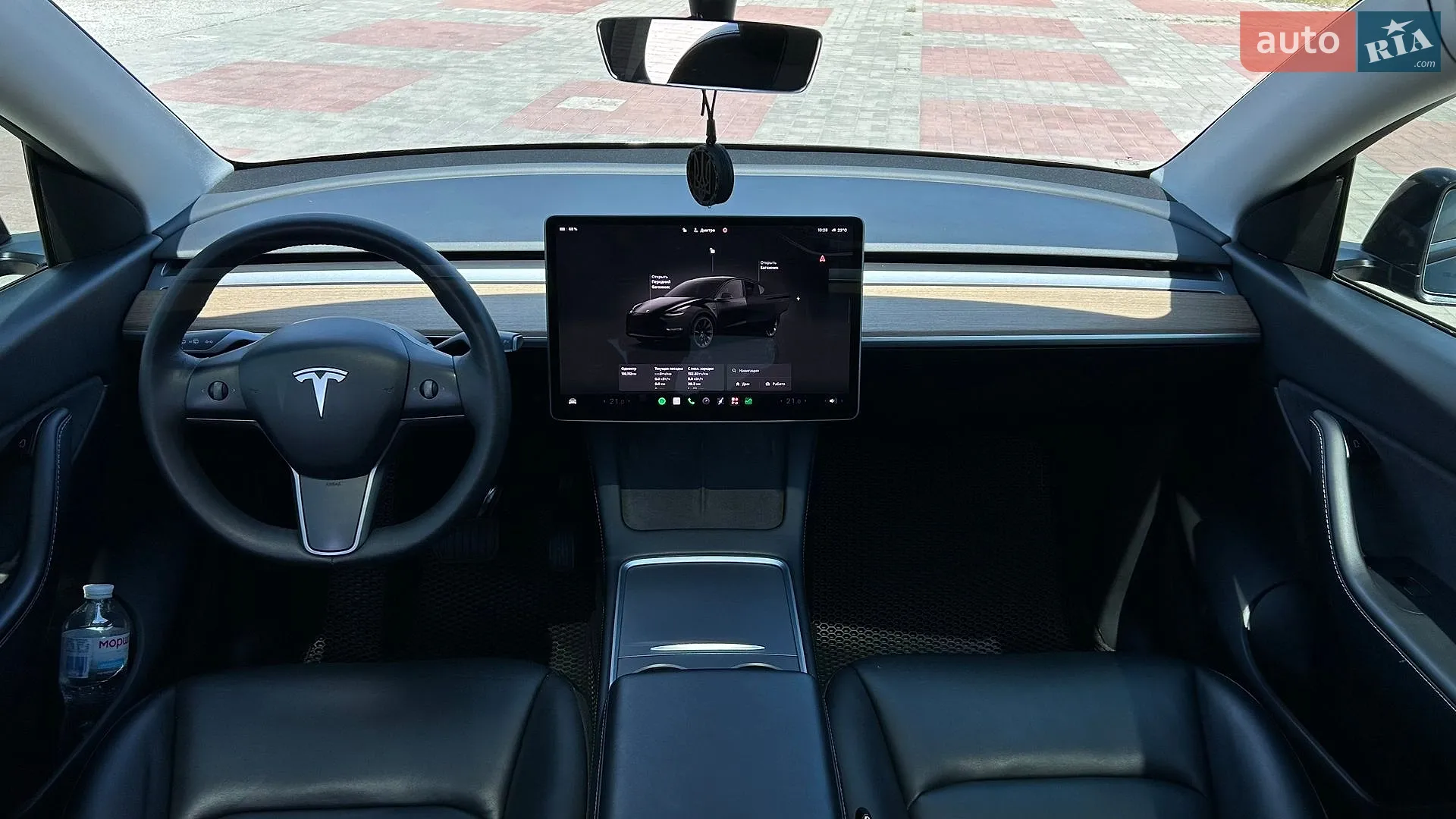 2022 Tesla Model Y - мініатюра 17