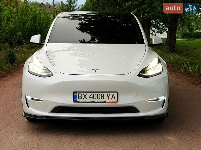 Позашляховик / Кросовер Tesla Model Y 2020 в Житомирі