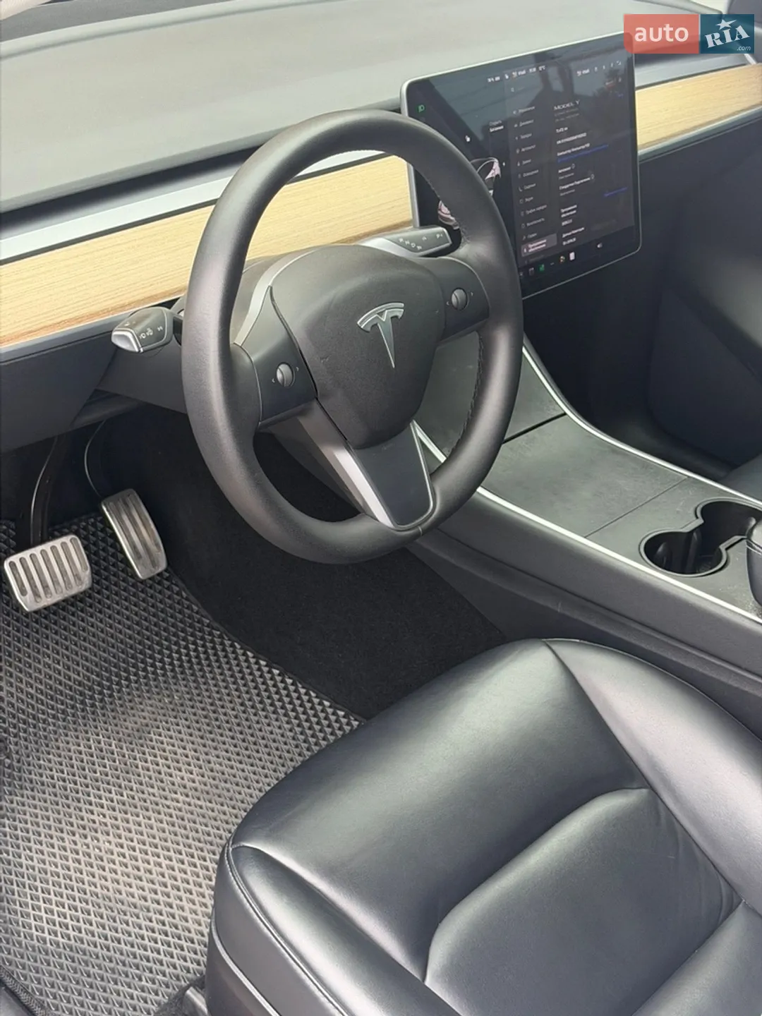 2020 Tesla Model Y - мініатюра 16