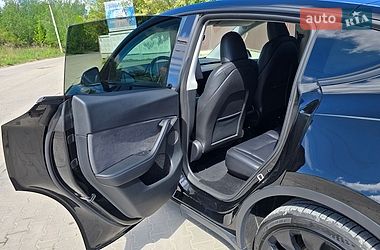 Внедорожник / Кроссовер Tesla Model Y 2023 в Луцке