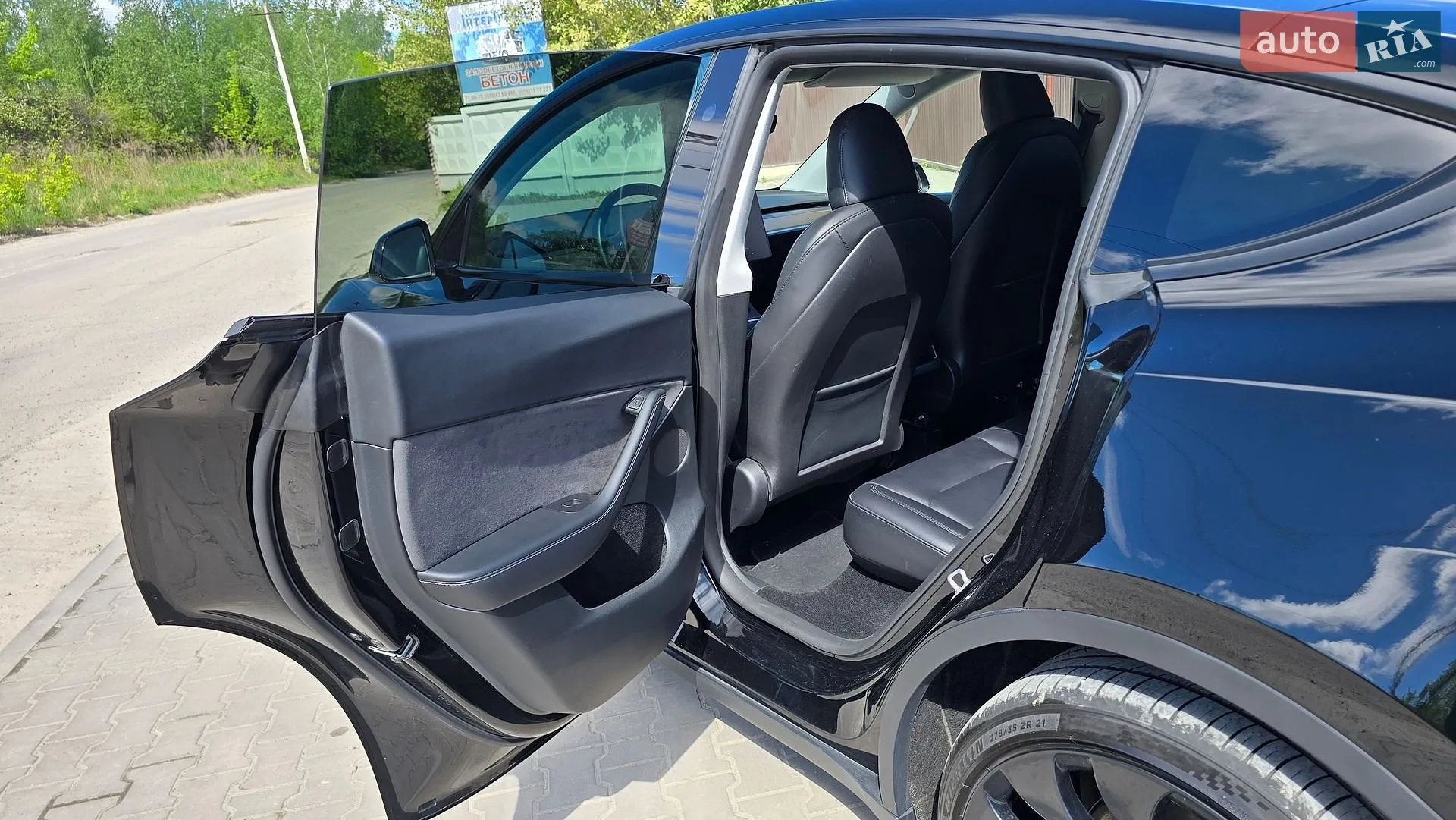 2023 Tesla Model Y - мініатюра 18