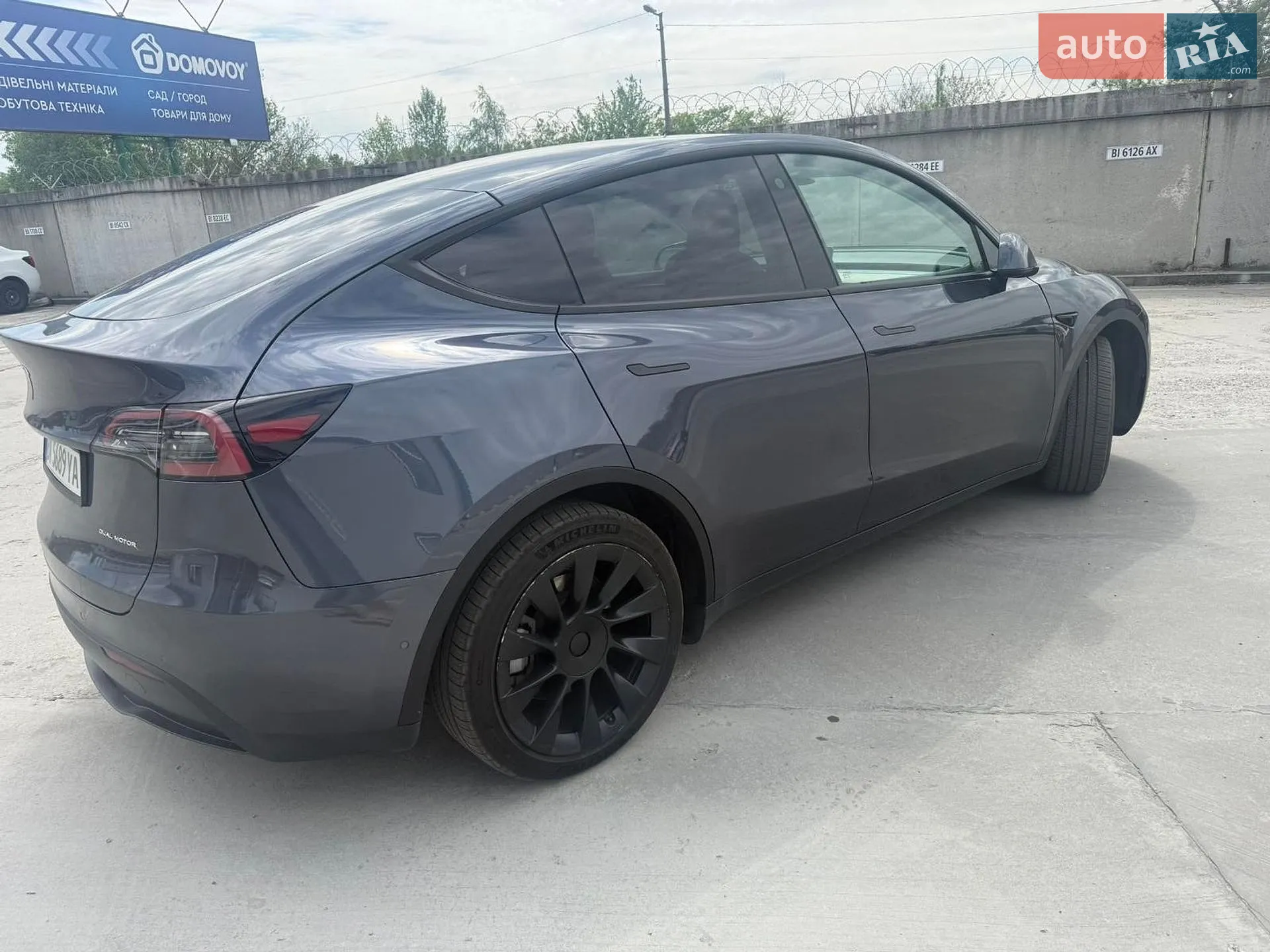 2022 Tesla Model Y - мініатюра 4