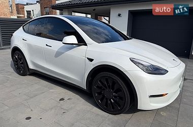 Внедорожник / Кроссовер Tesla Model Y 2021 в Ивано-Франковске