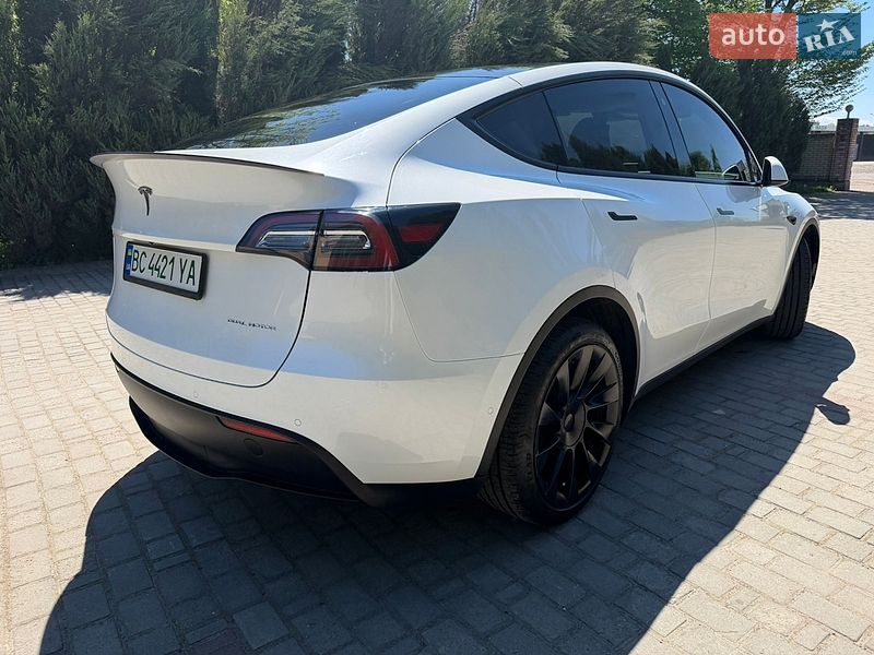 Позашляховик / Кросовер Tesla Model Y 2022 в Самборі