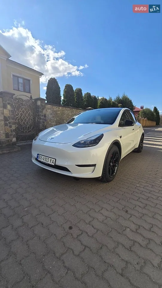 2022 Tesla Model Y - мініатюра 26