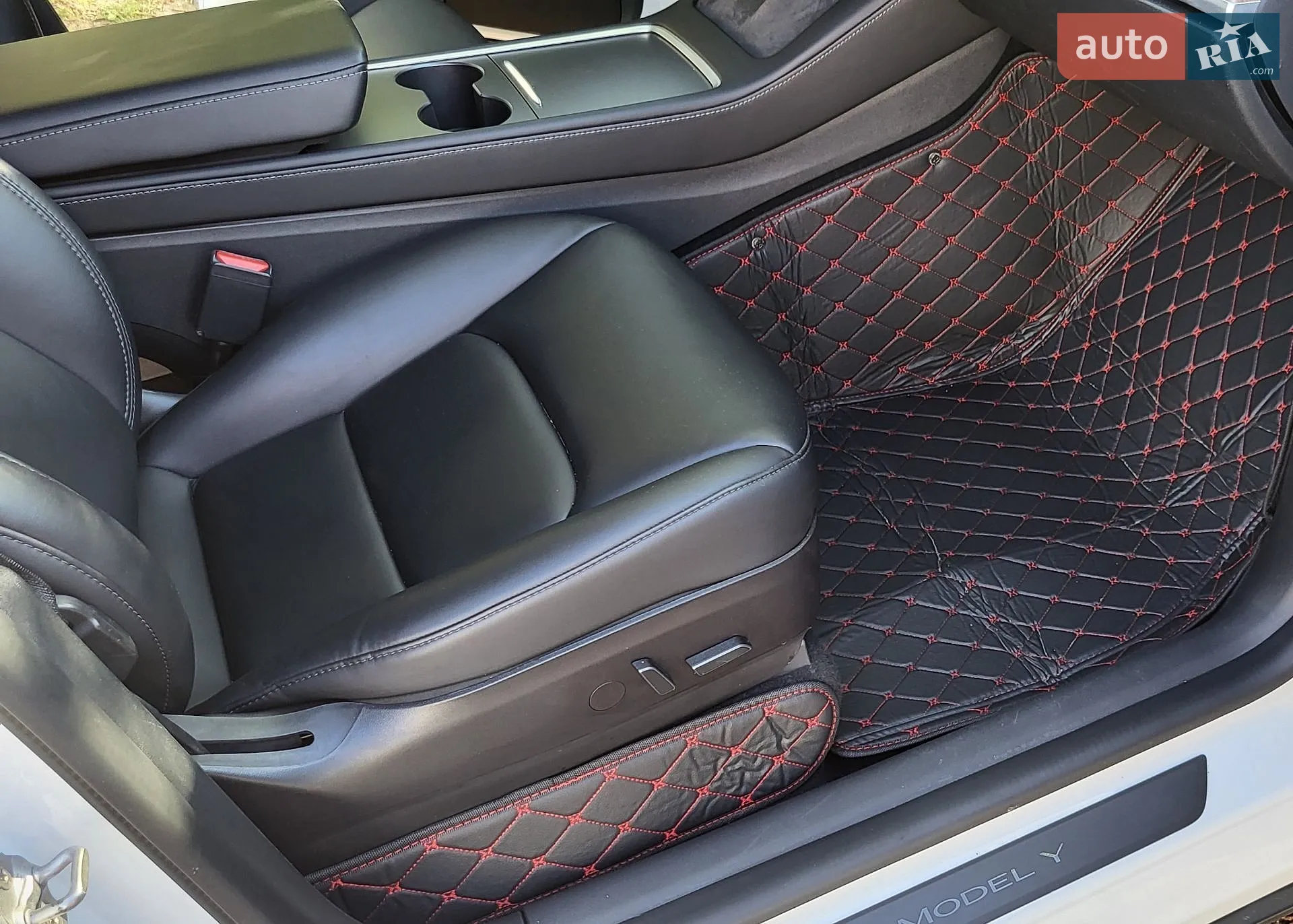 2021 Tesla Model Y - мініатюра 7