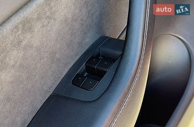 Внедорожник / Кроссовер Tesla Model Y 2021 в Львове