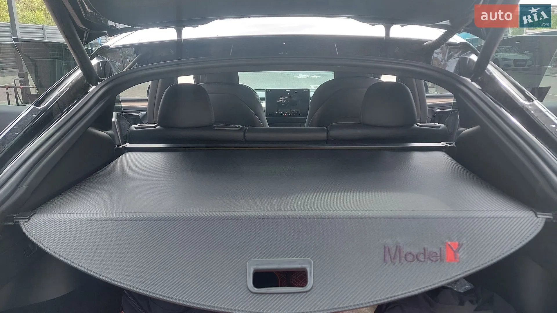 2022 Tesla Model Y - мініатюра 9