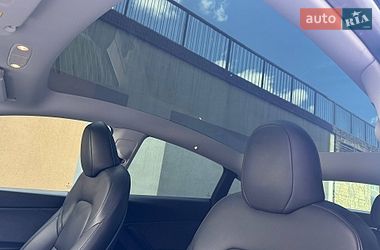 Внедорожник / Кроссовер Tesla Model Y 2023 в Львове