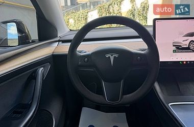 Внедорожник / Кроссовер Tesla Model Y 2023 в Львове