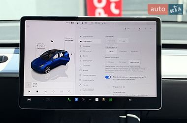 Позашляховик / Кросовер Tesla Model Y 2024 в Києві фото 18 Позашляховик / Кросовер Tesla Model Y 2024 в Києві