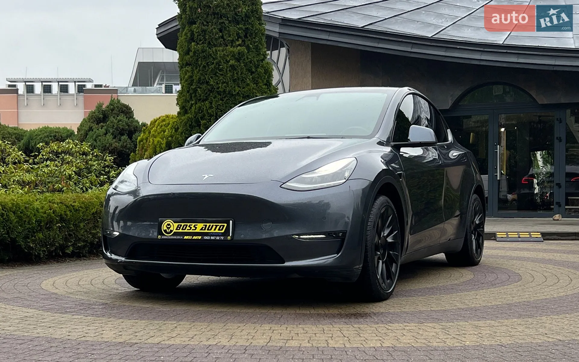 2021 Tesla Model Y - мініатюра 3