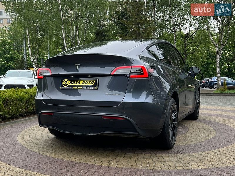 Внедорожник / Кроссовер Tesla Model Y 2021 в Львове