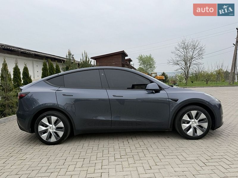 Позашляховик / Кросовер Tesla Model Y 2023 в Львові