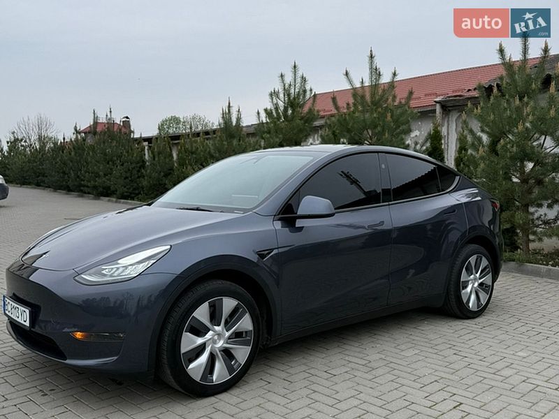 Позашляховик / Кросовер Tesla Model Y 2023 в Львові
