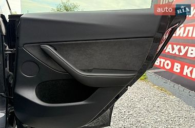 Позашляховик / Кросовер Tesla Model Y 2024 в Стрию