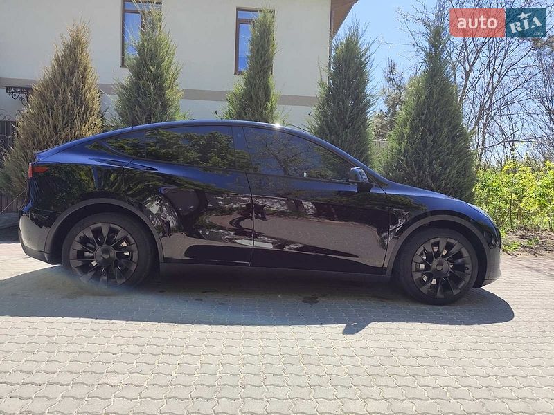 Внедорожник / Кроссовер Tesla Model Y 2020 в Одессе