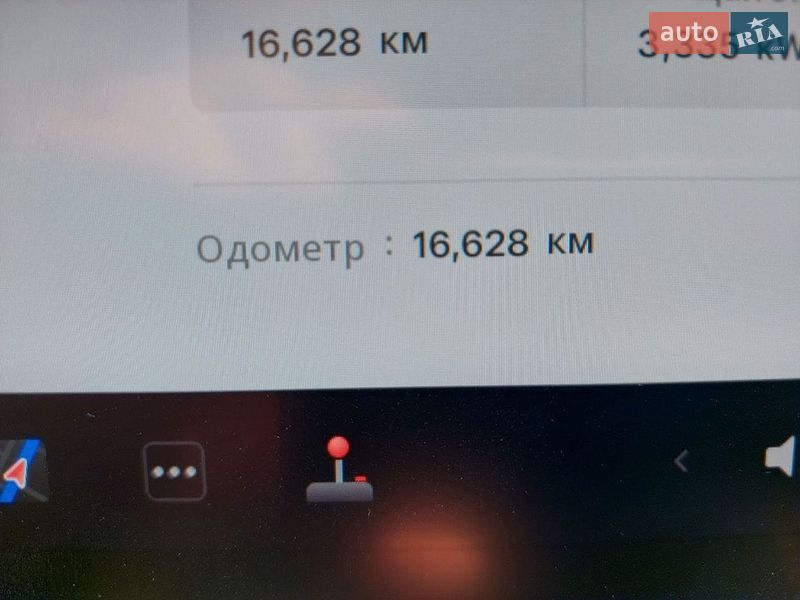 Внедорожник / Кроссовер Tesla Model Y 2024 в Днепре
