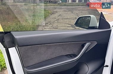Внедорожник / Кроссовер Tesla Model Y 2022 в Одессе