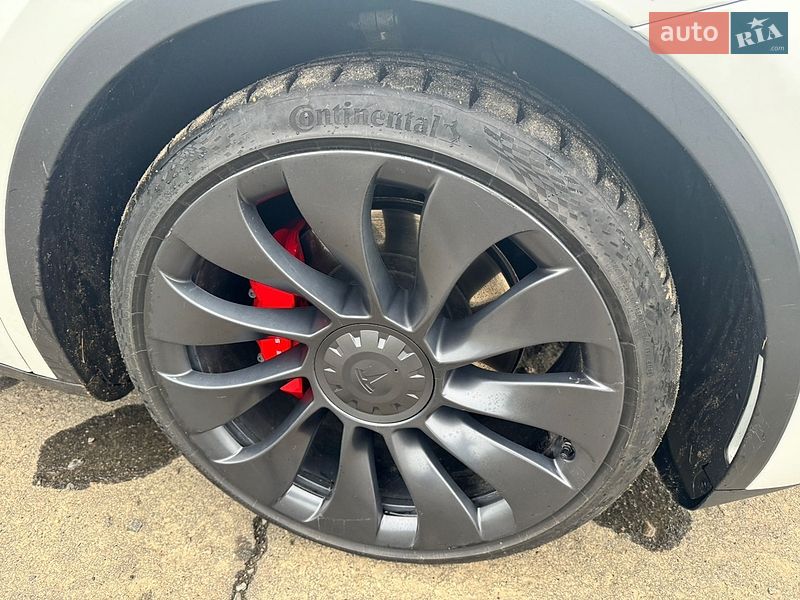 Внедорожник / Кроссовер Tesla Model Y 2022 в Одессе