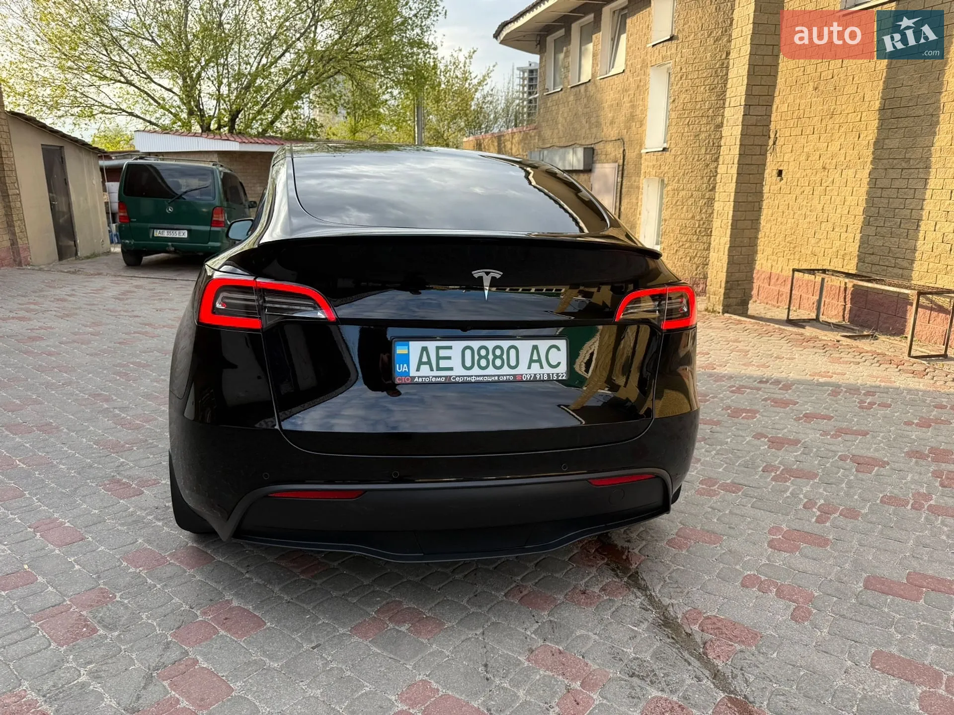 2021 Tesla Model Y - мініатюра 2
