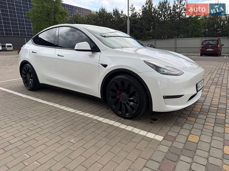 Tesla Model Y 2023 Tesla Model Y 2023