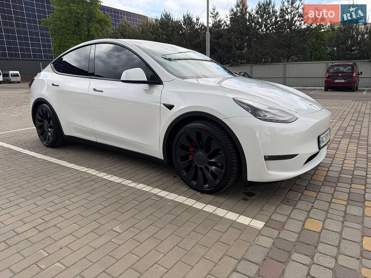 2023 Tesla Model Y - мініатюра 16