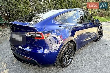 Позашляховик / Кросовер Tesla Model Y 2021 в Запоріжжі