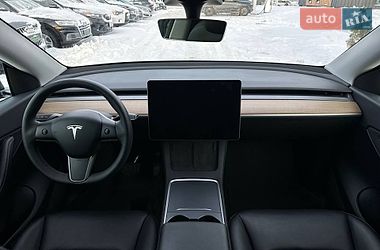 Внедорожник / Кроссовер Tesla Model Y 2022 в Киеве