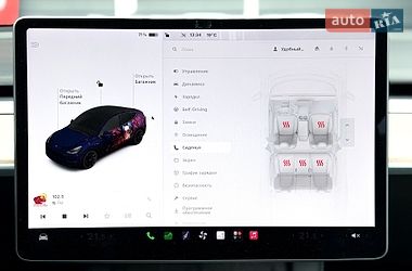 Внедорожник / Кроссовер Tesla Model Y 2021 в Киеве