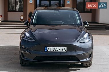Внедорожник / Кроссовер Tesla Model Y 2023 в Ивано-Франковске
