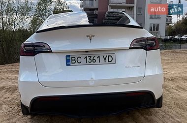 Позашляховик / Кросовер Tesla Model Y 2023 в Львові